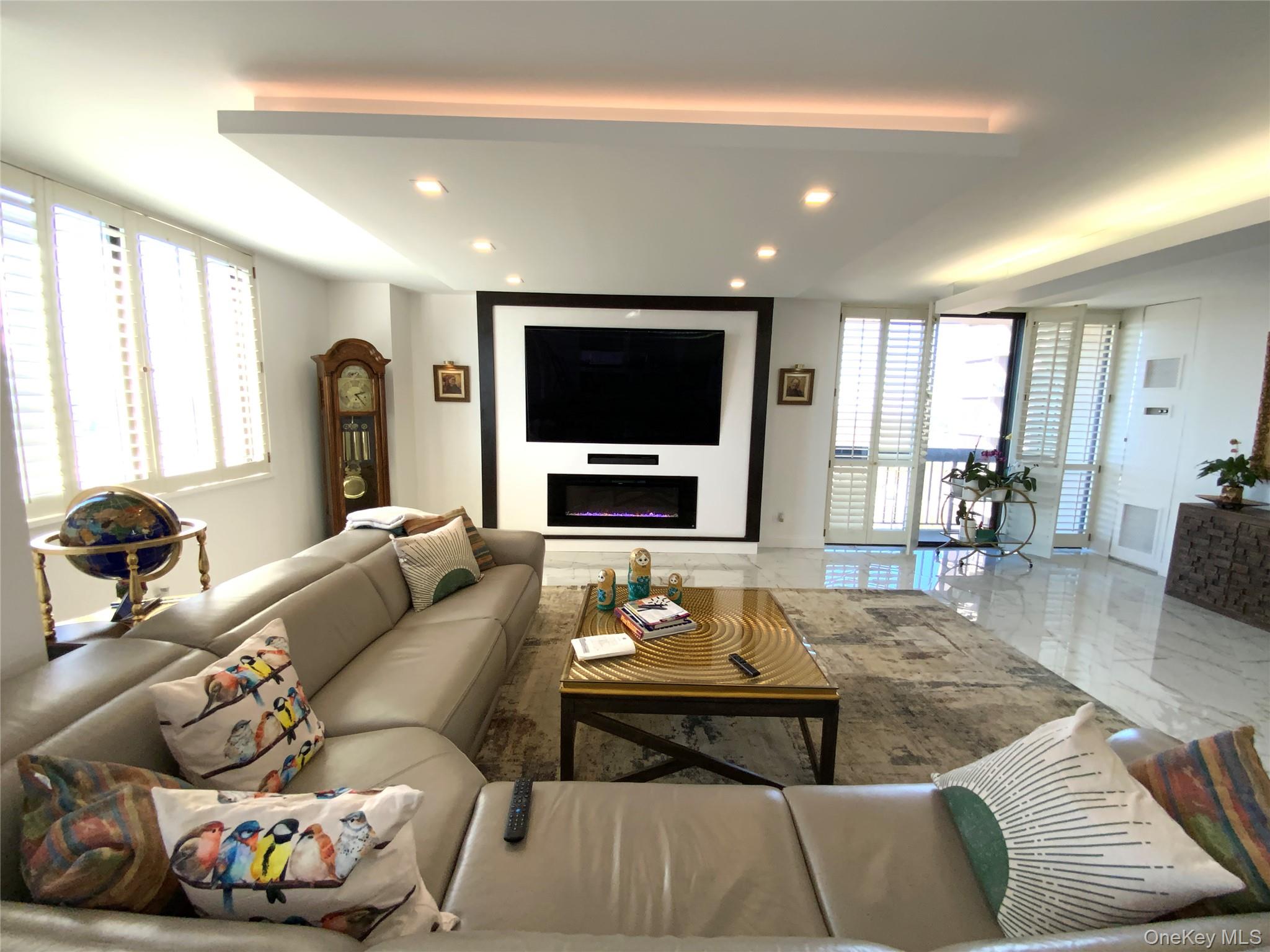 #5 photo, 26910 Grand Central Parkway, কুইন্‌স Floral Park , NY 11005