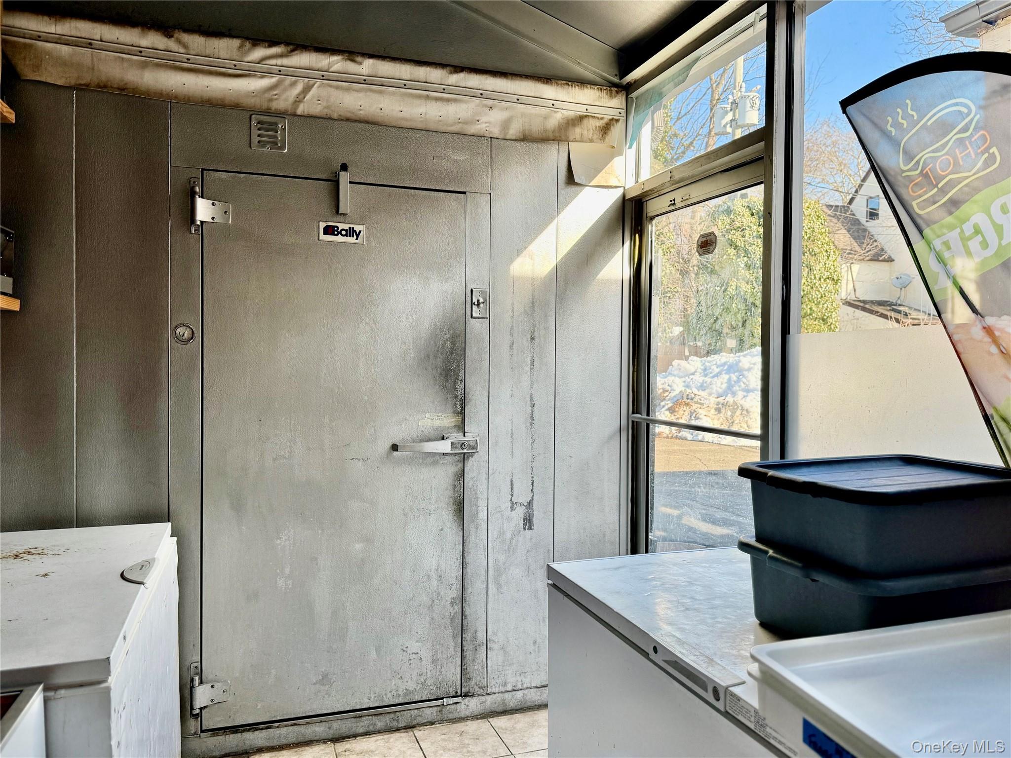 #17 photo, 346 Hillside Avenue, নাসাউ কাউন্টি Williston Park , NY 11596