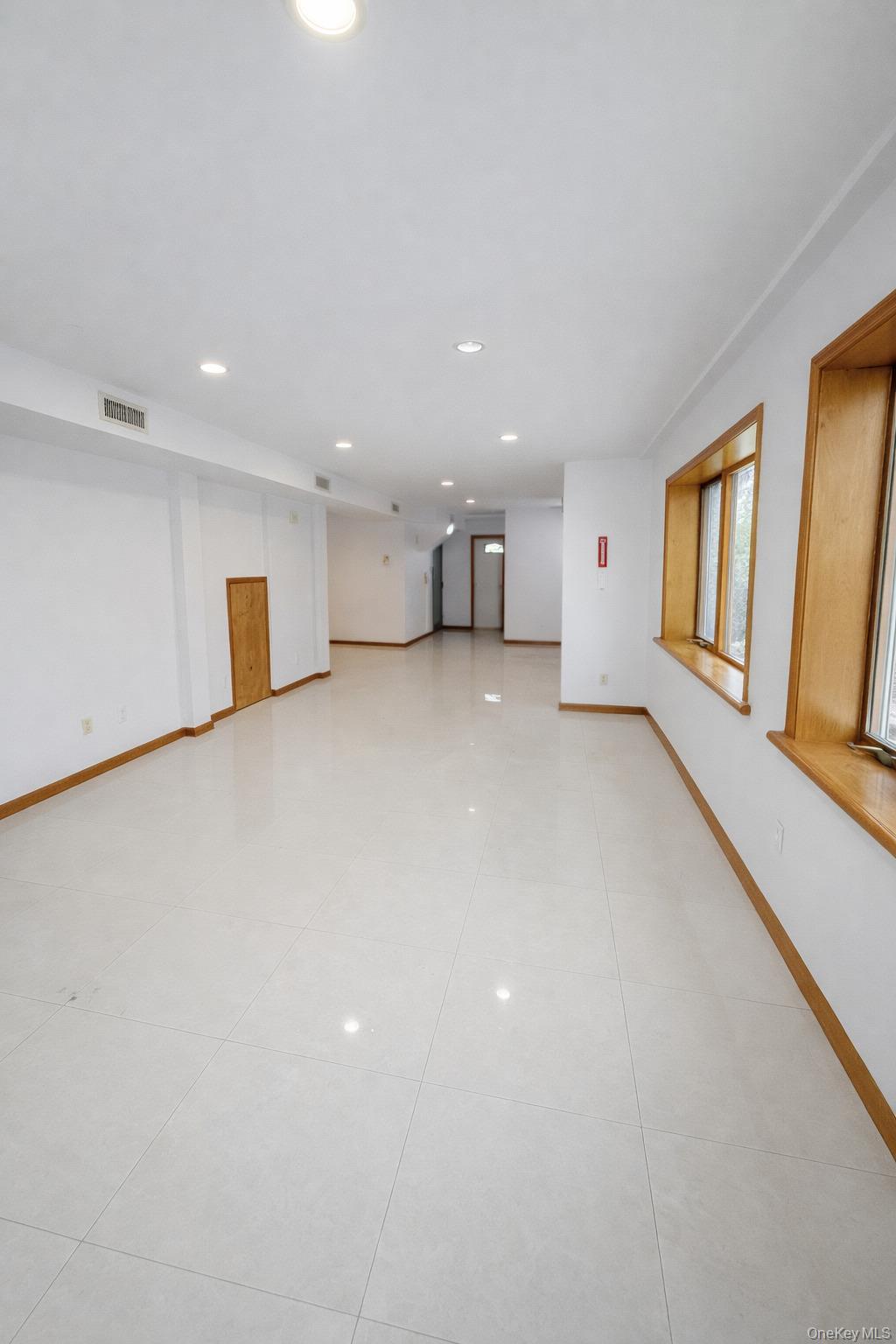 #2 photo, 142-05 45th Avenue, কুইন্‌স Flushing , NY 11355