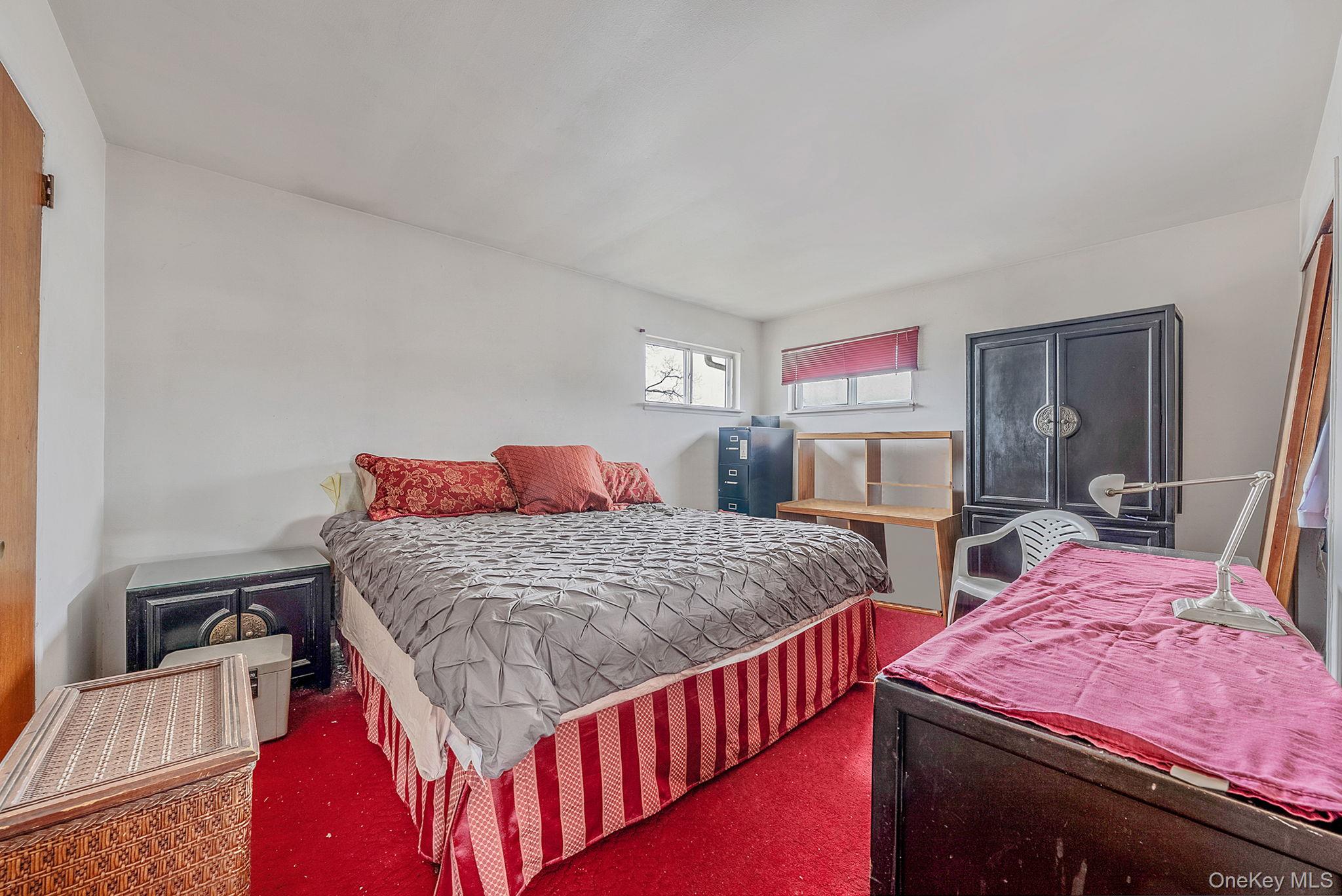 #13 photo, 42 Centerwood Street, West Babylon , NY 11704