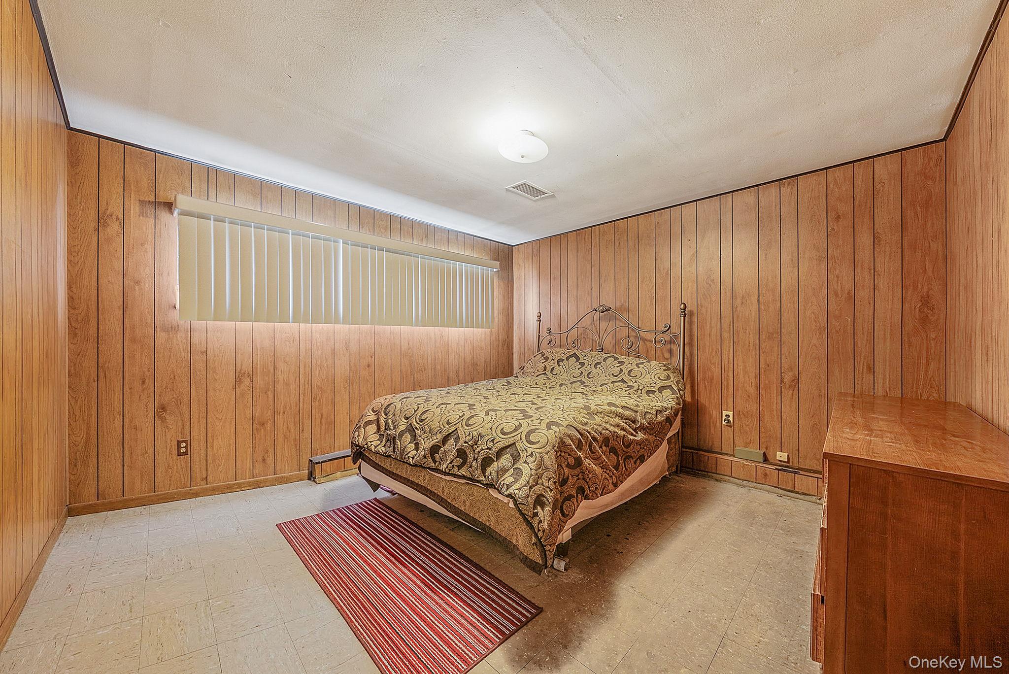 #16 photo, 42 Centerwood Street, West Babylon , NY 11704