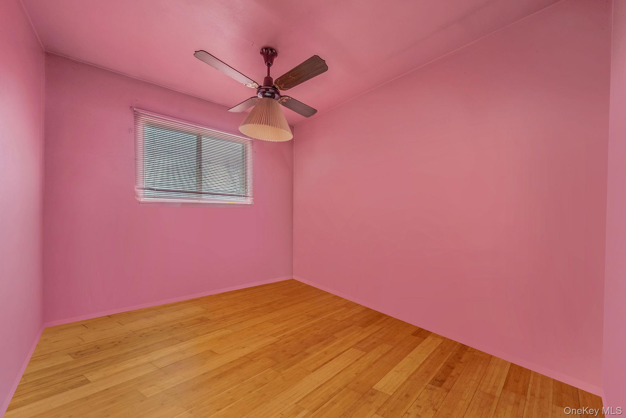 #17 photo, 42 Centerwood Street, West Babylon , NY 11704