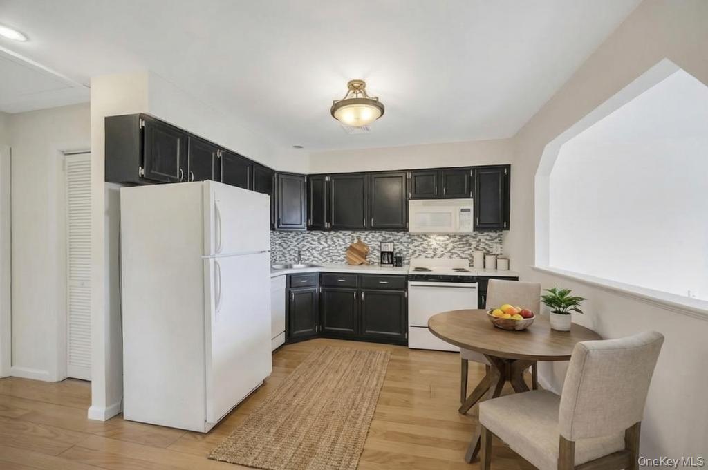 #4 photo, 1 Atlantic Avenue, নাসাউ কাউন্টি Farmingdale , NY 11735