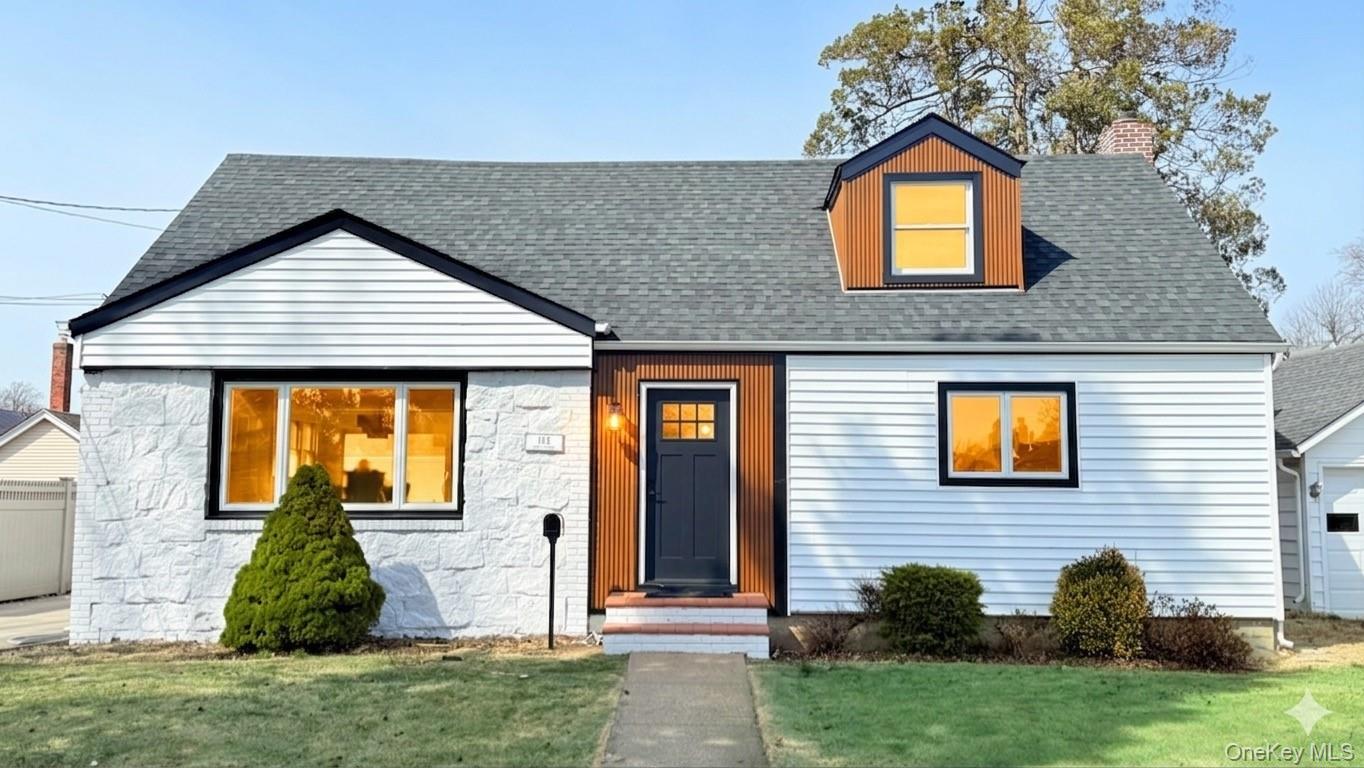 #1 photo, 122 6th Street, Hicksville , NY 11801