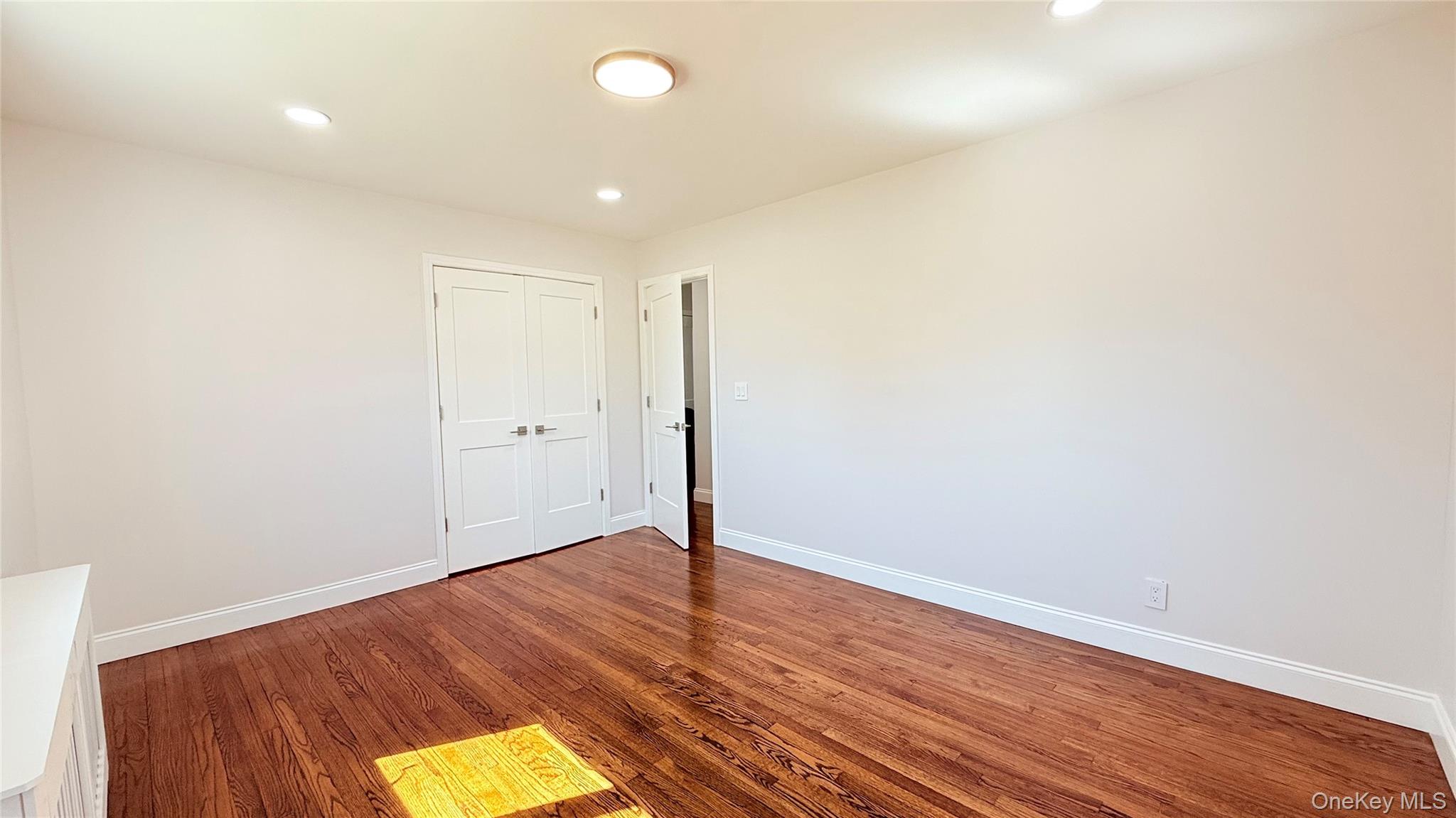 #16 photo, 122 6th Street, Hicksville , NY 11801