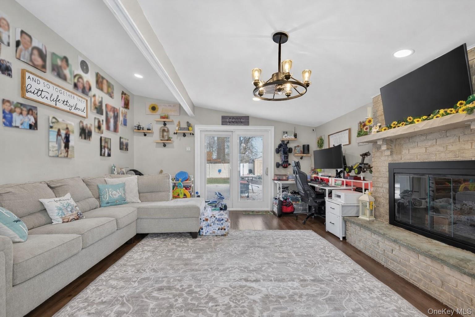 #14 photo, 8 Duane Drive, 東長島 Ronkonkoma , NY 11779