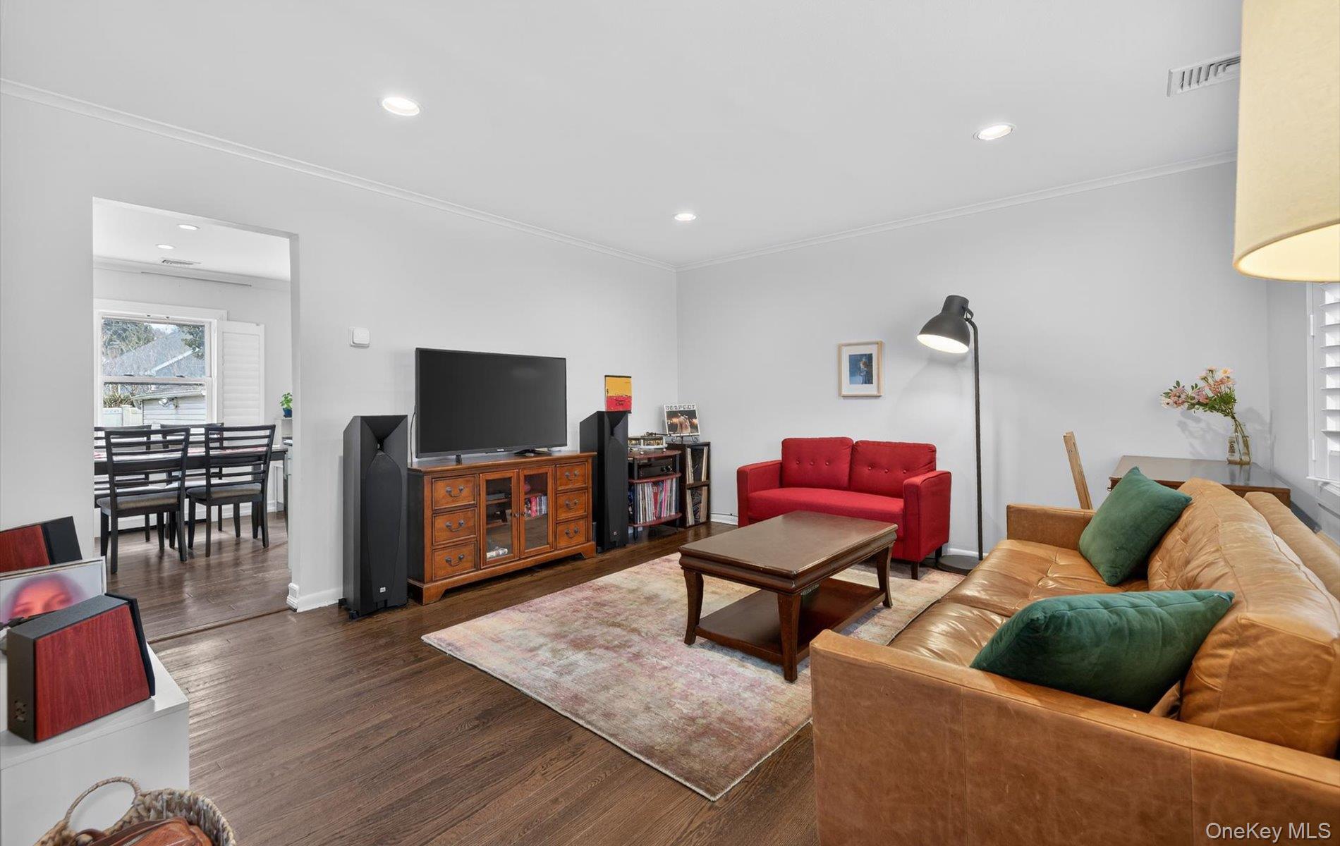 #4 photo, 28 Harbor Road, নাসাউ কাউন্টি Port Washington , NY 11050