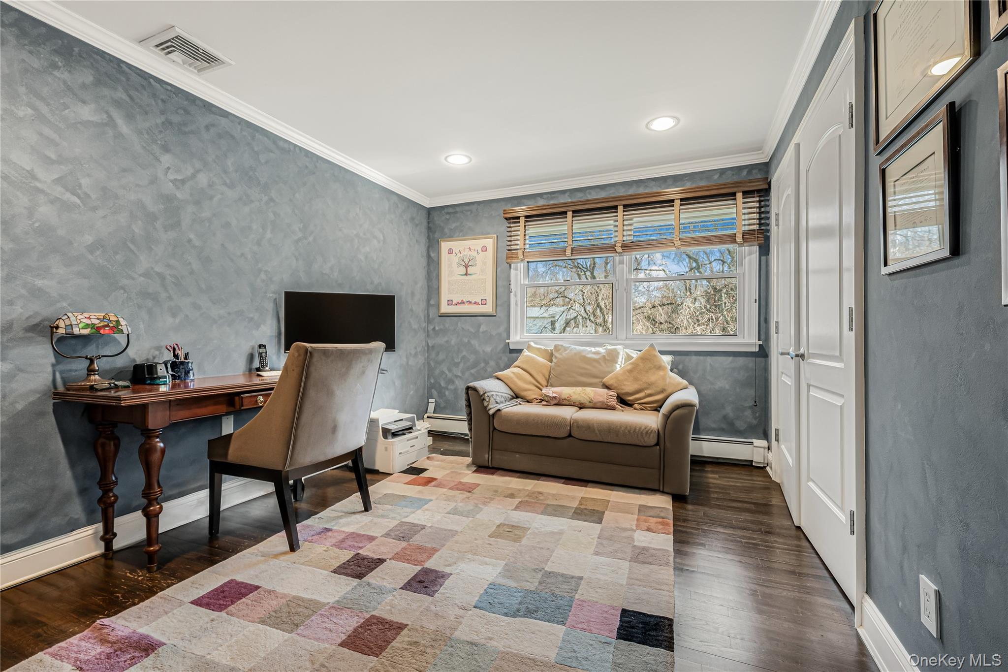 #16 photo, 18 Woodland Road, নাসাউ কাউন্টি Roslyn , NY 11576