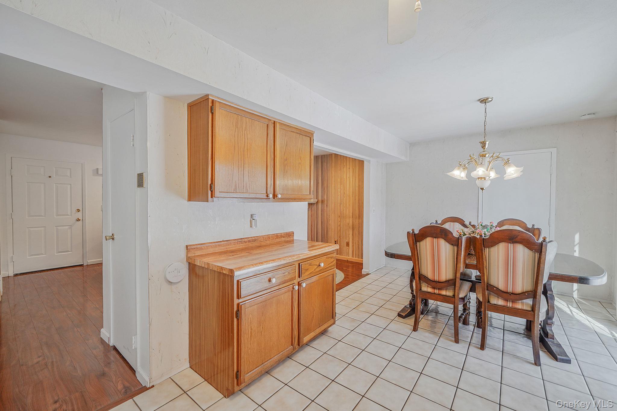 #10 photo, 8 Huntington Commons, Саффолк ‖ Yaphank , NY 11980