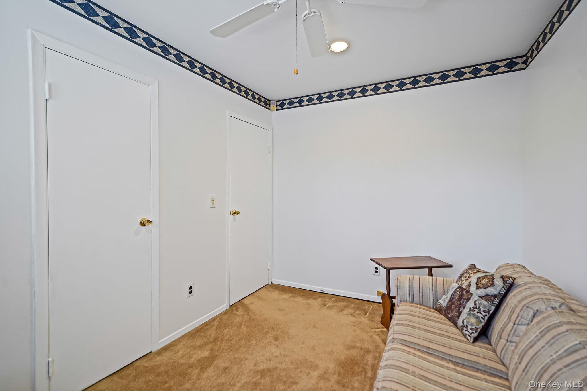 #14 photo, 8 Huntington Commons, Саффолк ‖ Yaphank , NY 11980