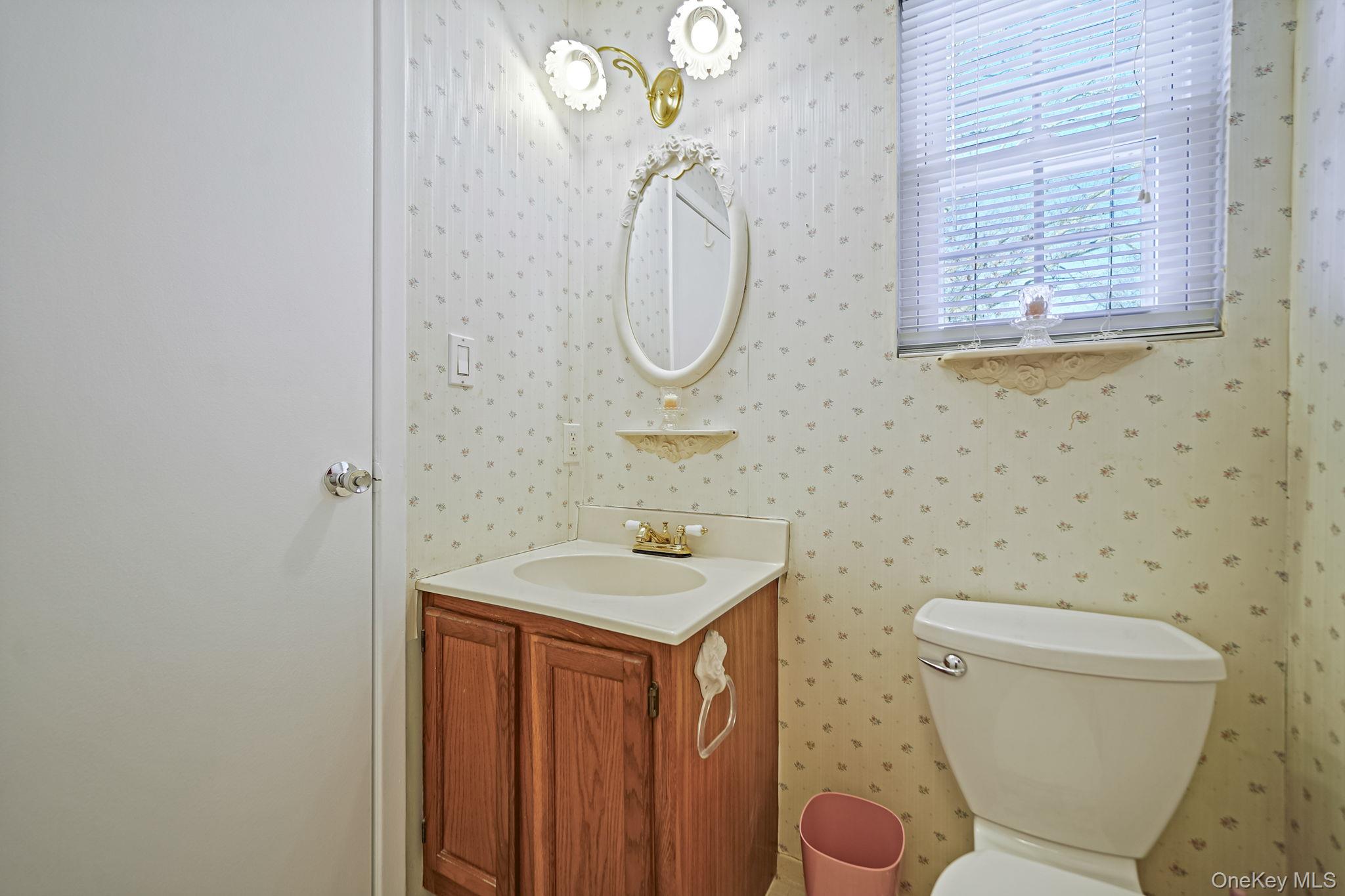 #18 photo, 8 Huntington Commons, Саффолк ‖ Yaphank , NY 11980