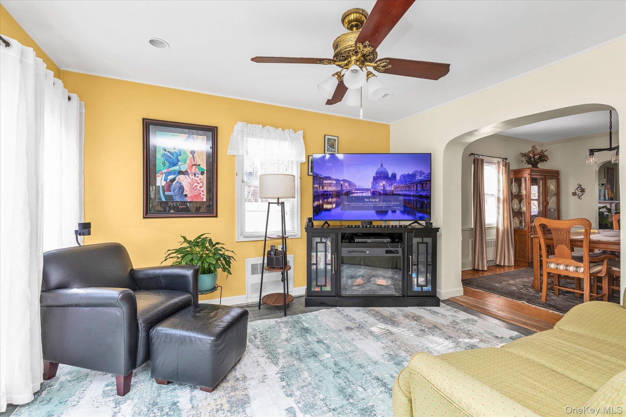 #12 photo, 36-13 Clearview Expressway, কুইন্‌স Bayside , NY 11361