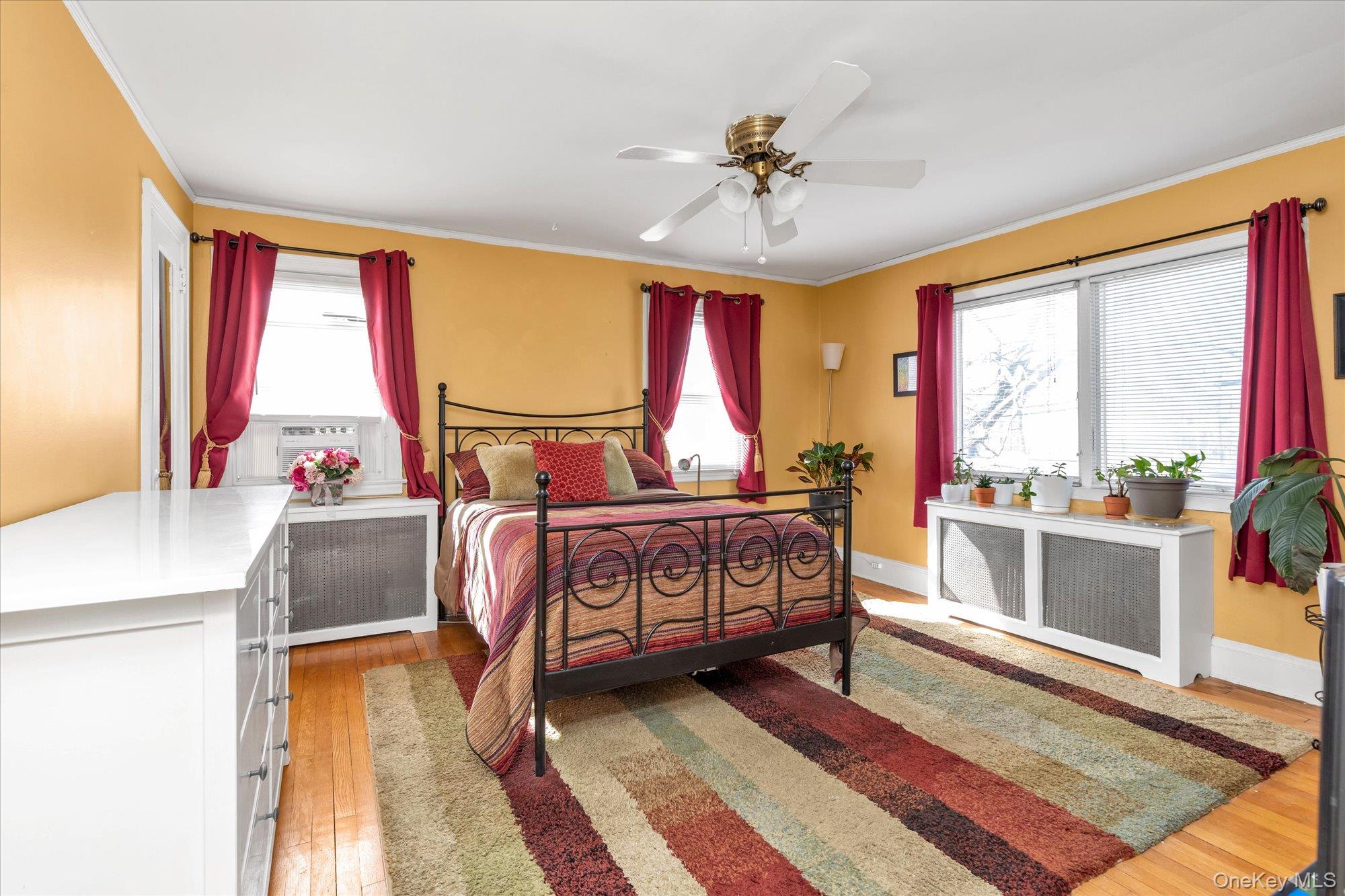 #19 photo, 36-13 Clearview Expressway, কুইন্‌স Bayside , NY 11361