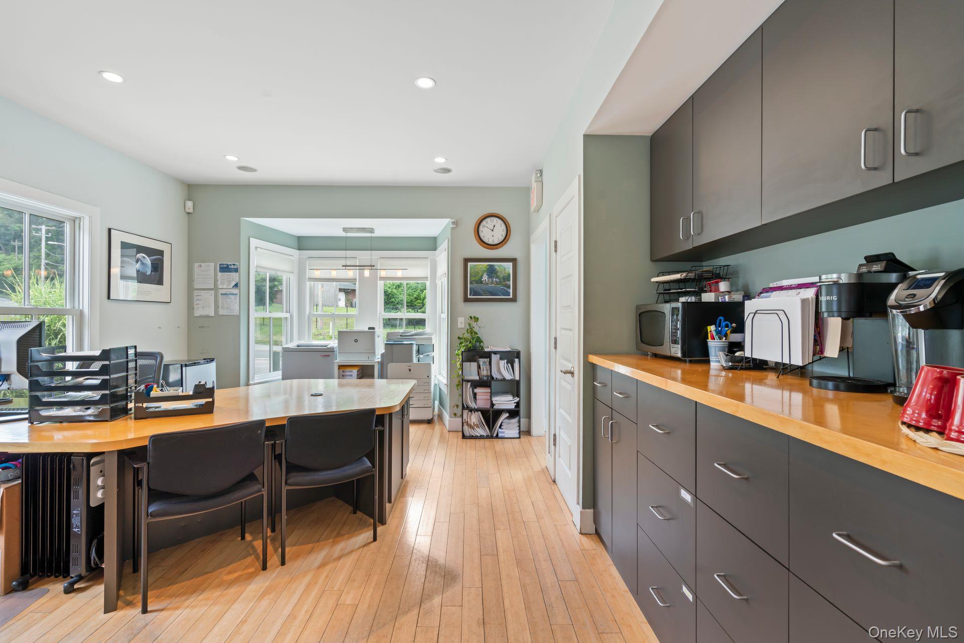 #10 photo, 67 Fort Salonga Road, সাফোক কাউন্টি Northport , NY 11768