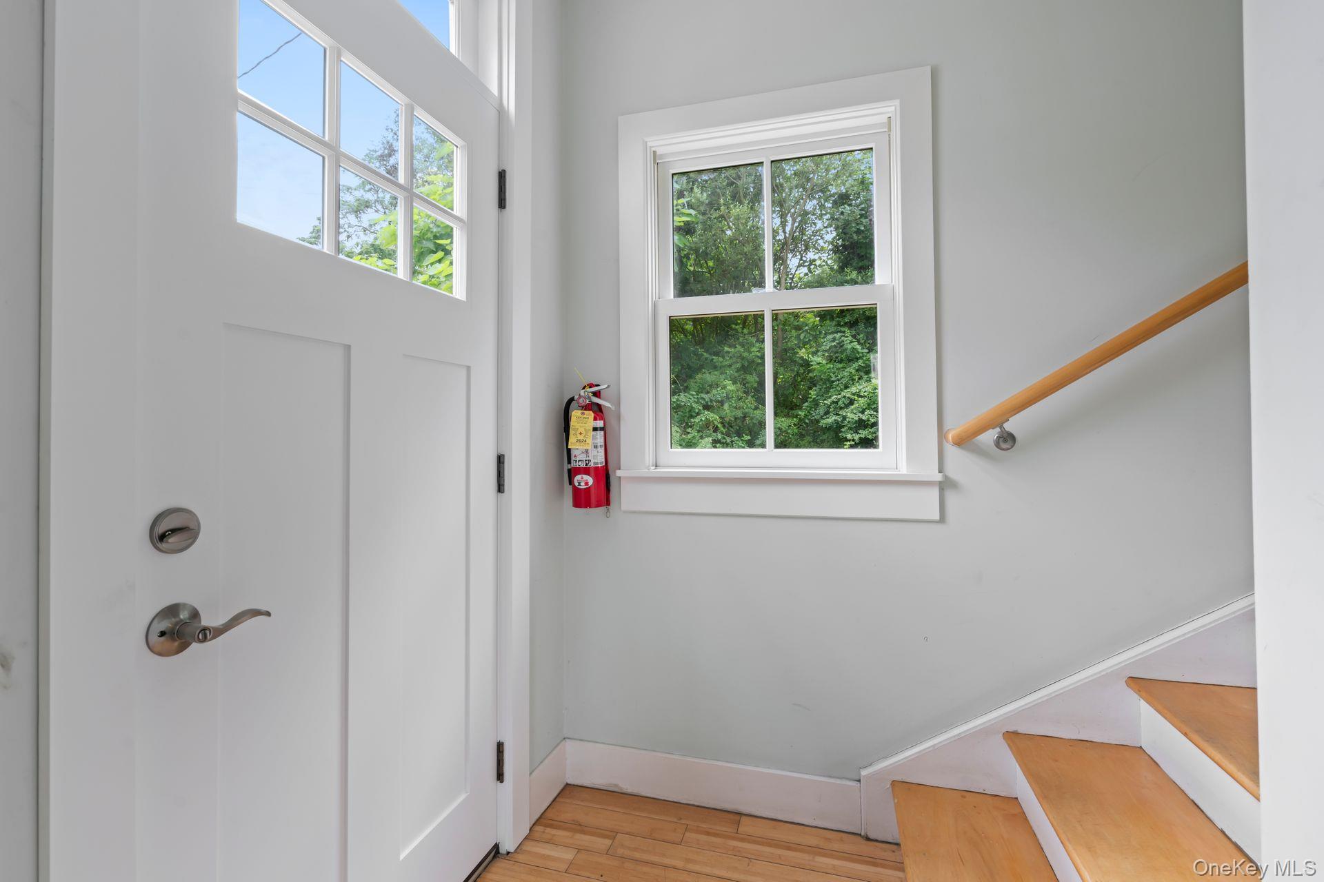 #3 photo, 67 Fort Salonga Road, সাফোক কাউন্টি Northport , NY 11768