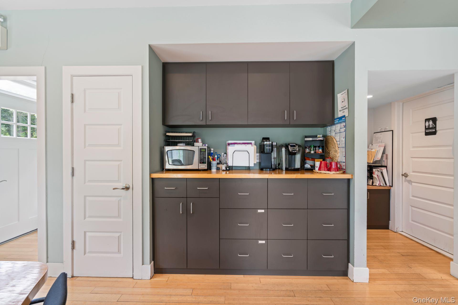 #9 photo, 67 Fort Salonga Road, সাফোক কাউন্টি Northport , NY 11768