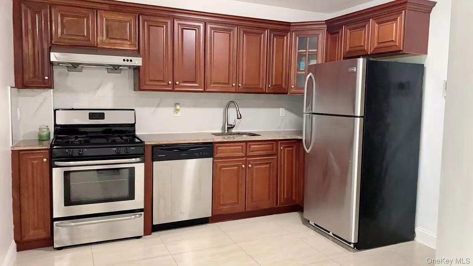 #4 photo, 13215 41st Avenue, কুইন্‌স Flushing , NY 11355