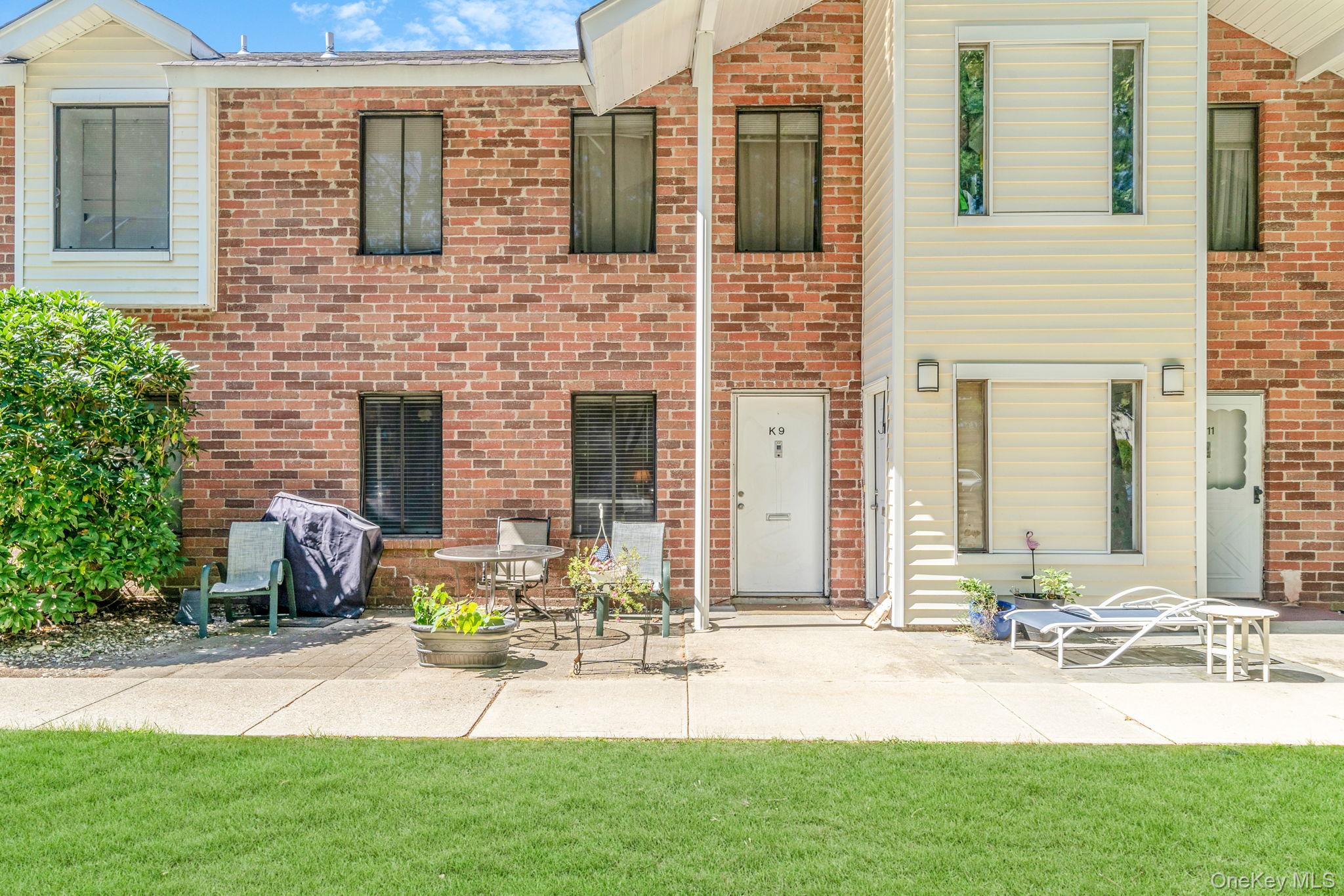 #11 photo, 9 Kiowa Court, সাফোক কাউন্টি Coram , NY 11727