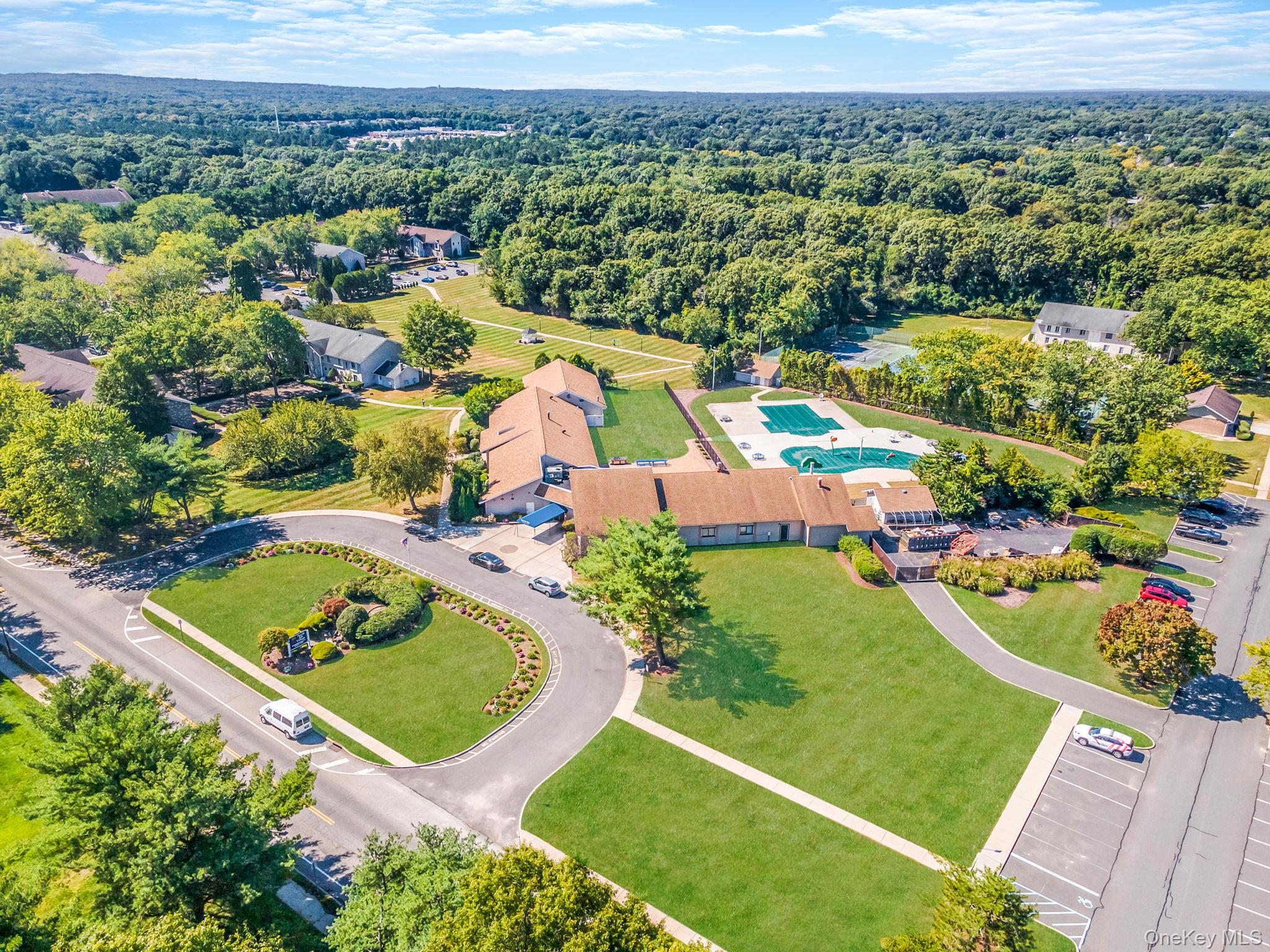 #14 photo, 9 Kiowa Court, সাফোক কাউন্টি Coram , NY 11727