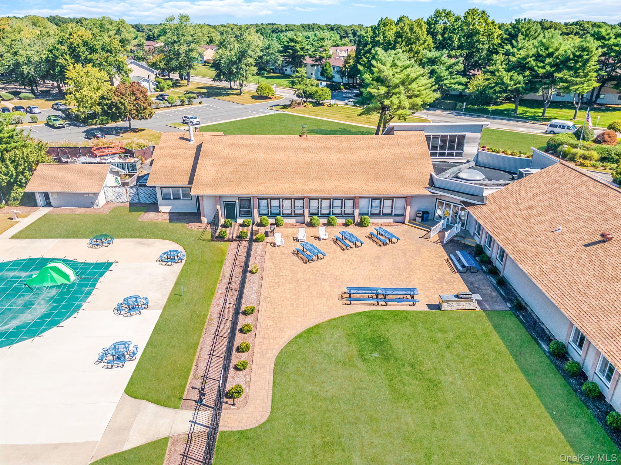 #18 photo, 9 Kiowa Court, সাফোক কাউন্টি Coram , NY 11727