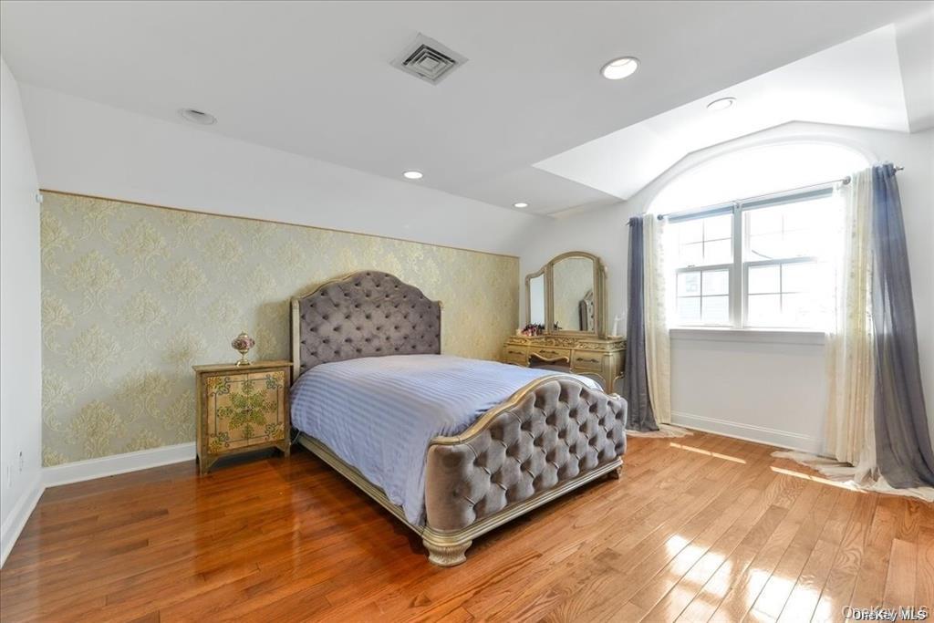 #12 photo, 99-78 164th Road, কুইন্‌স Howard Beach , NY 11414