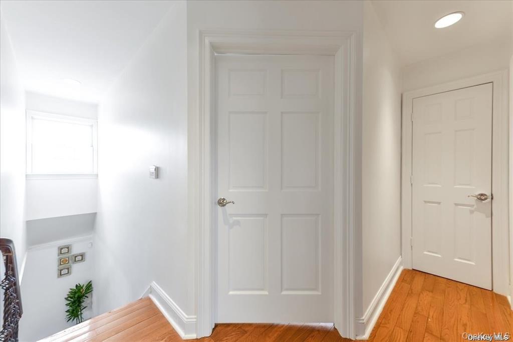 #14 photo, 99-78 164th Road, কুইন্‌স Howard Beach , NY 11414