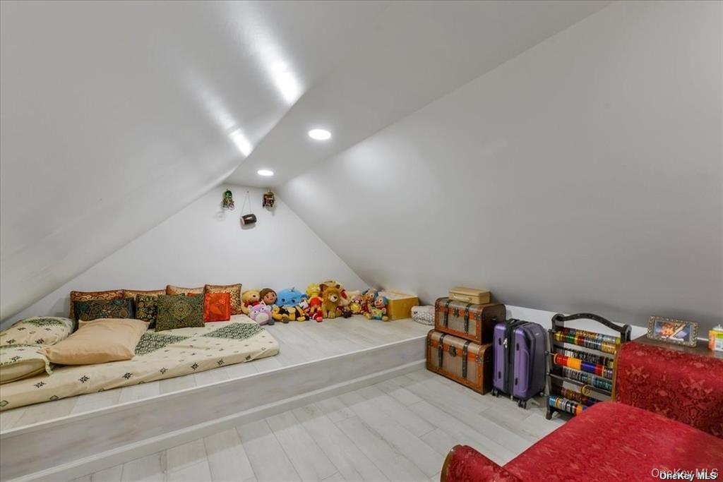 #19 photo, 99-78 164th Road, কুইন্‌স Howard Beach , NY 11414