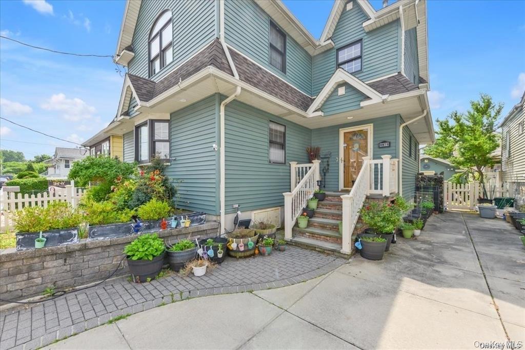 #2 photo, 99-78 164th Road, কুইন্‌স Howard Beach , NY 11414