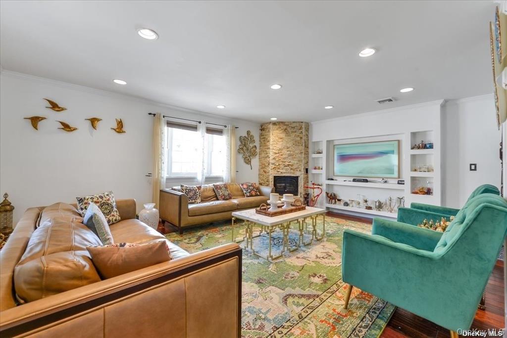 #9 photo, 99-78 164th Road, কুইন্‌স Howard Beach , NY 11414