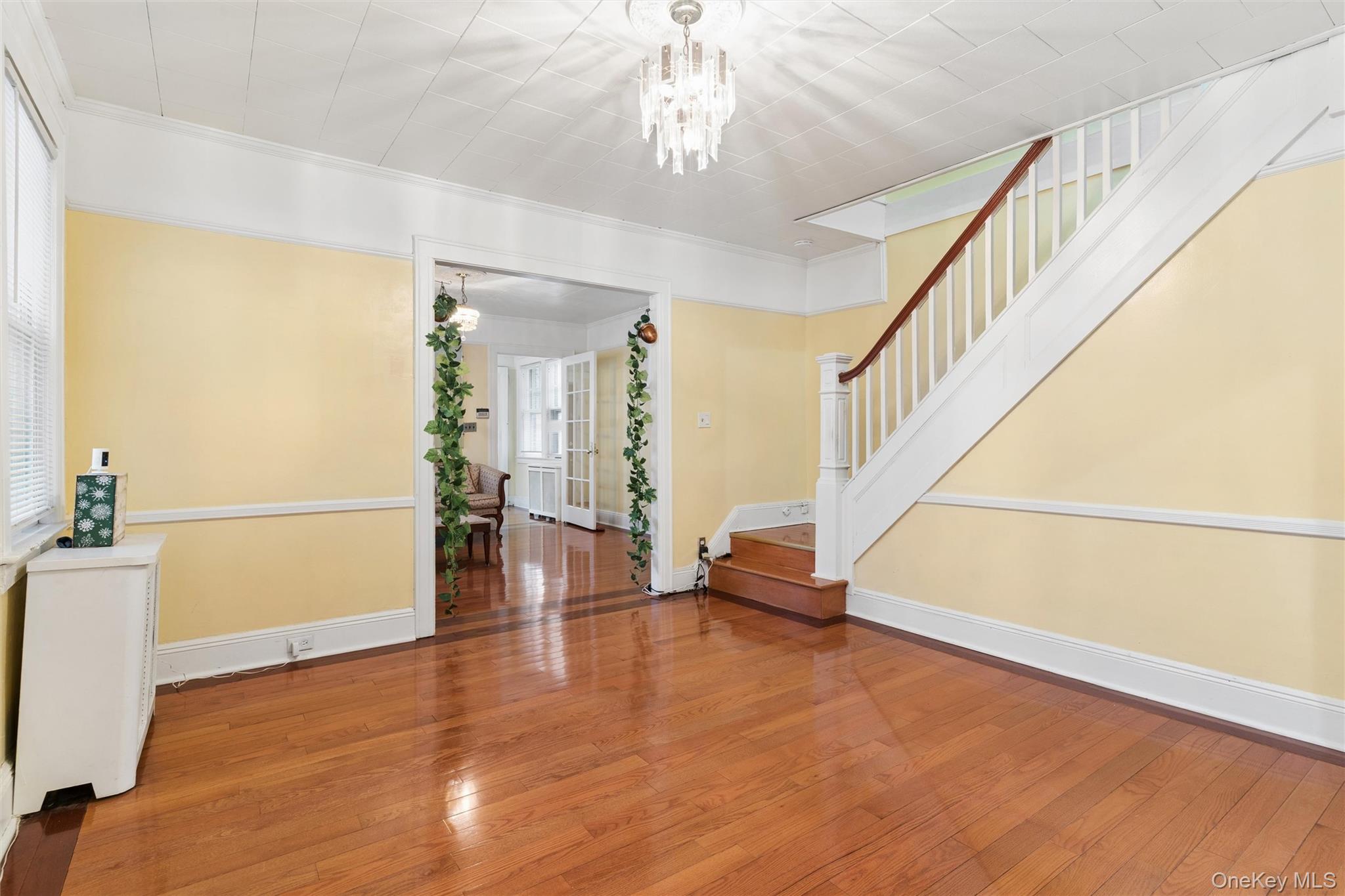 #13 photo, 139-18 86th Avenue, কুইন্‌স Briarwood , NY 11435