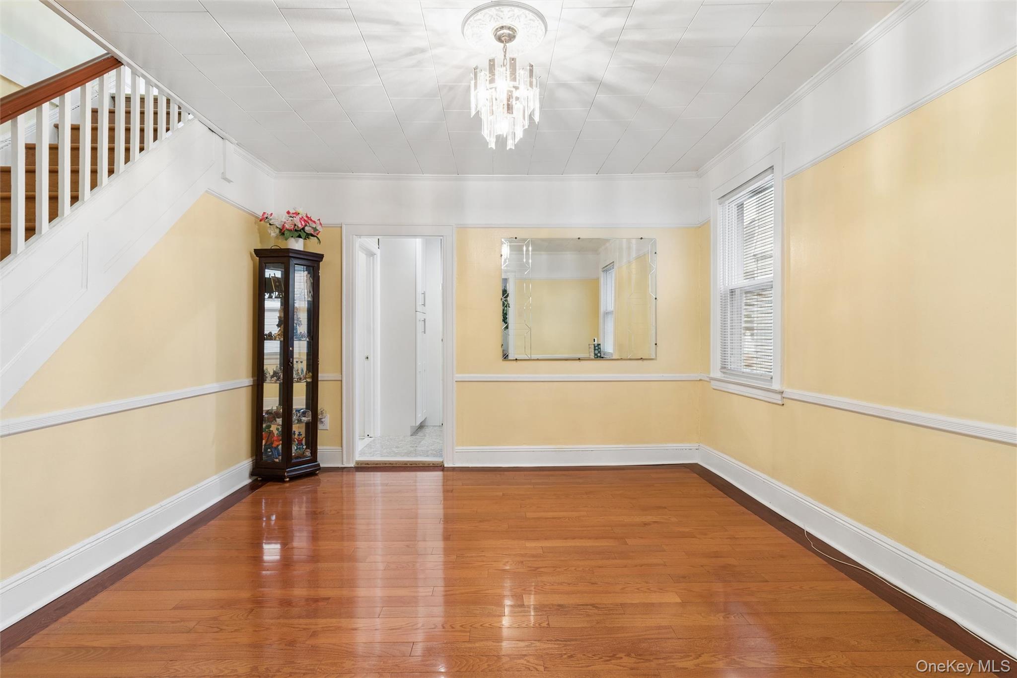 #14 photo, 139-18 86th Avenue, কুইন্‌স Briarwood , NY 11435