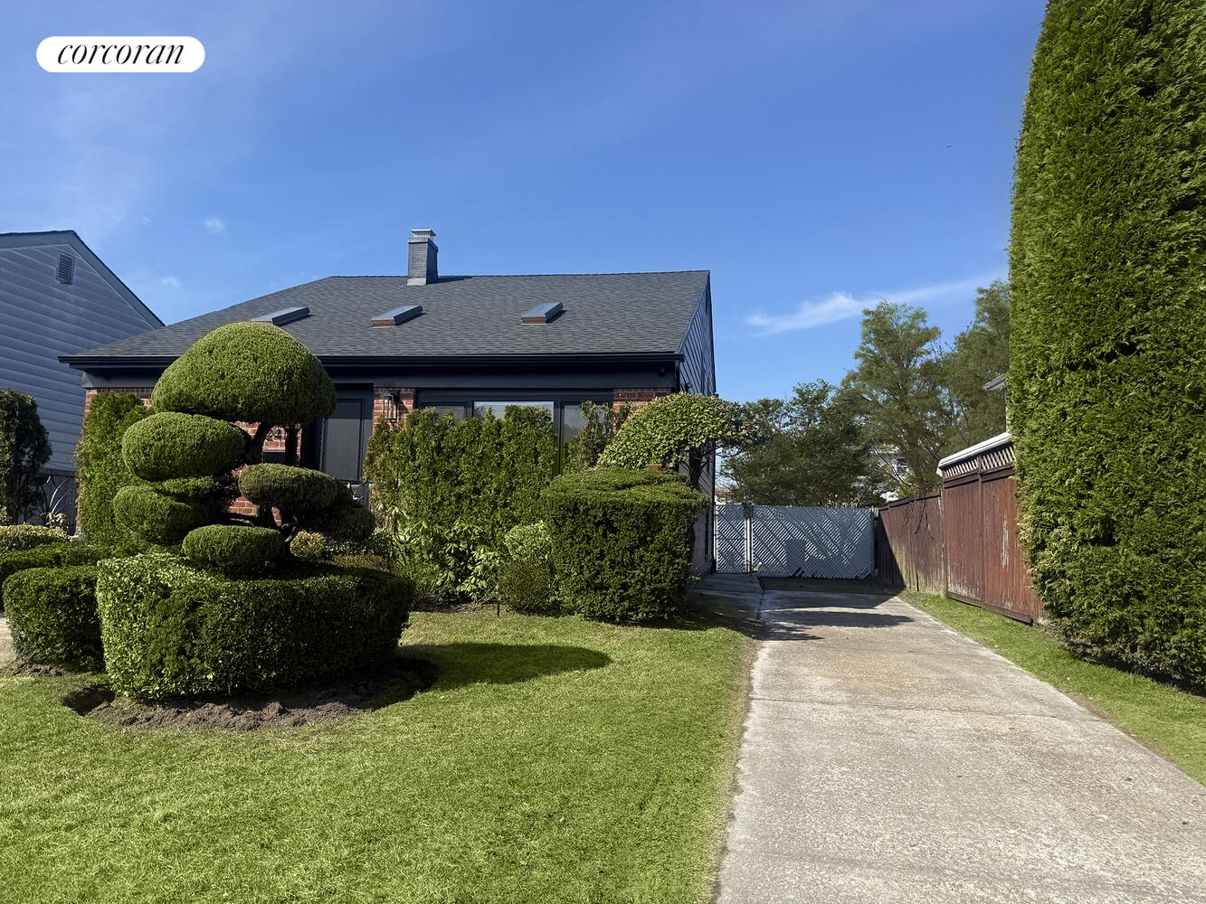 #11 photo, 2416 E 66TH Street, ব্রুকলিন Mill Basin , NY 11234