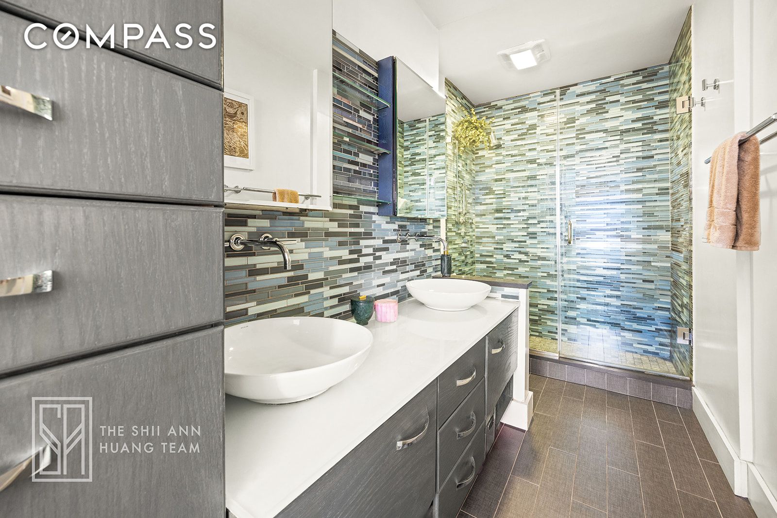 #13 photo, 10 8th Avenue, Park Slope , NY 11217