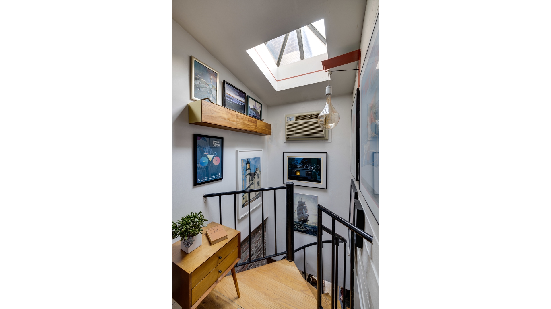 #6 photo, 226 E 95TH Street, Yorkville , NY 10128