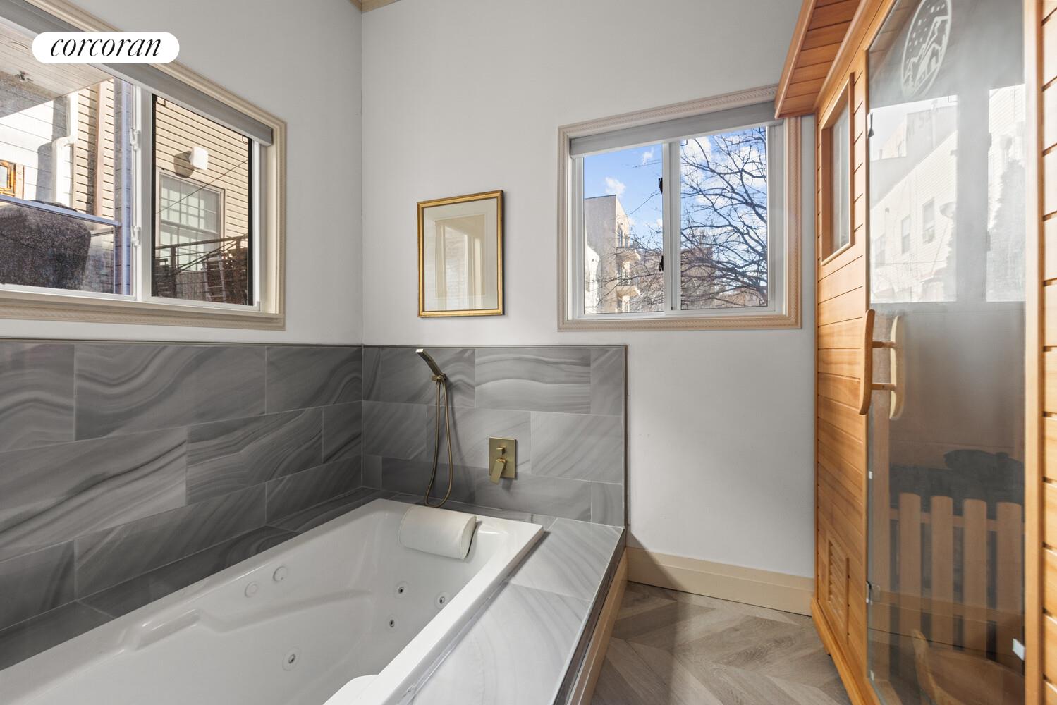 #13 photo, Brooklyn, ব্রুকলিন Stuyvesant Heights , NY 11221