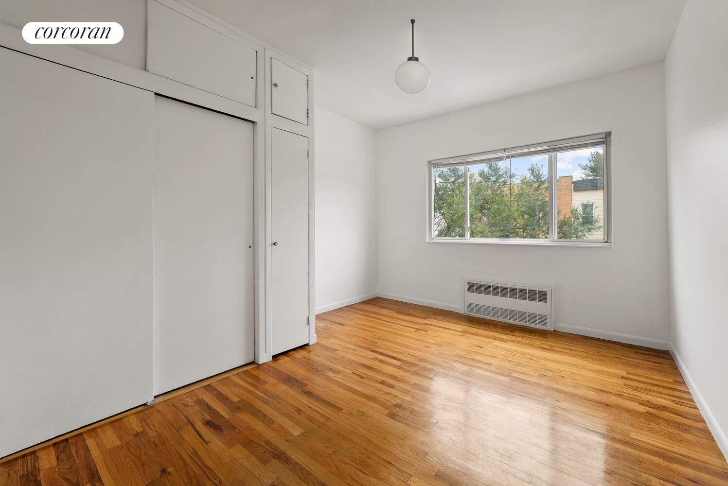 #3 photo, 326 GREENWOOD Avenue, ব্রুকলিন Windsor Terrace , NY 11218