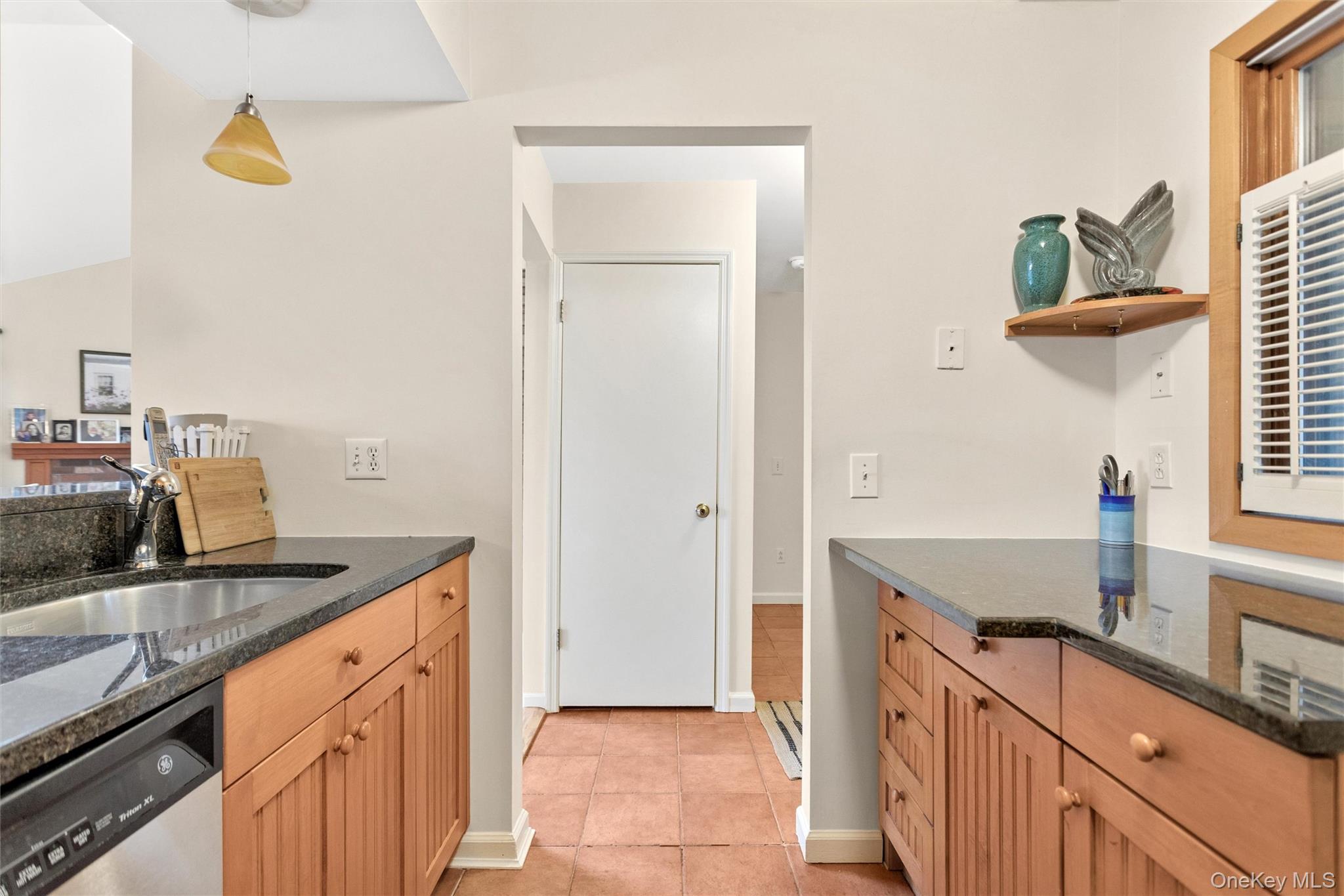 #12 photo, 806 Eagle Bay Drive, Ossining , NY 10562