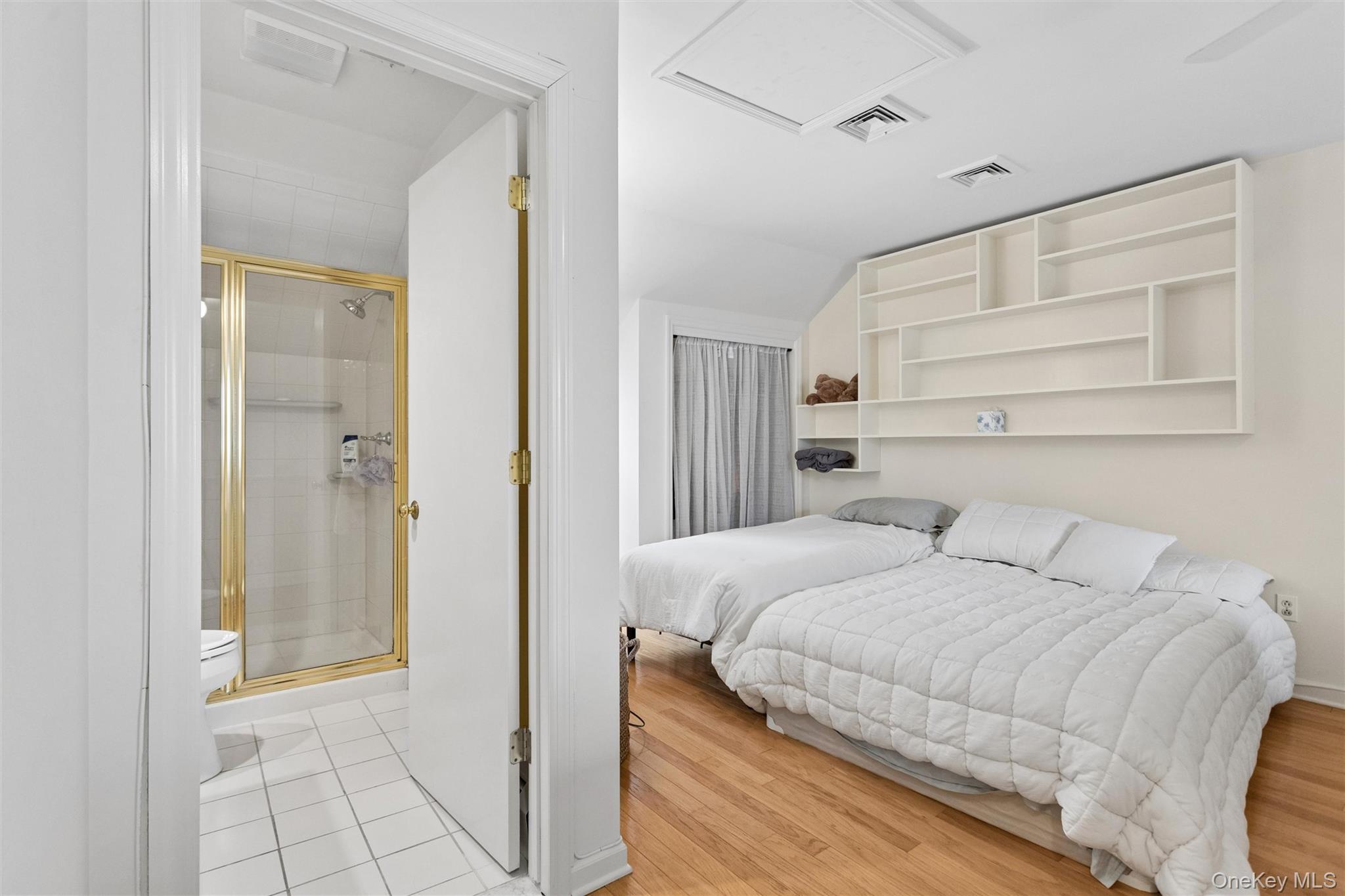 #16 photo, 806 Eagle Bay Drive, Ossining , NY 10562