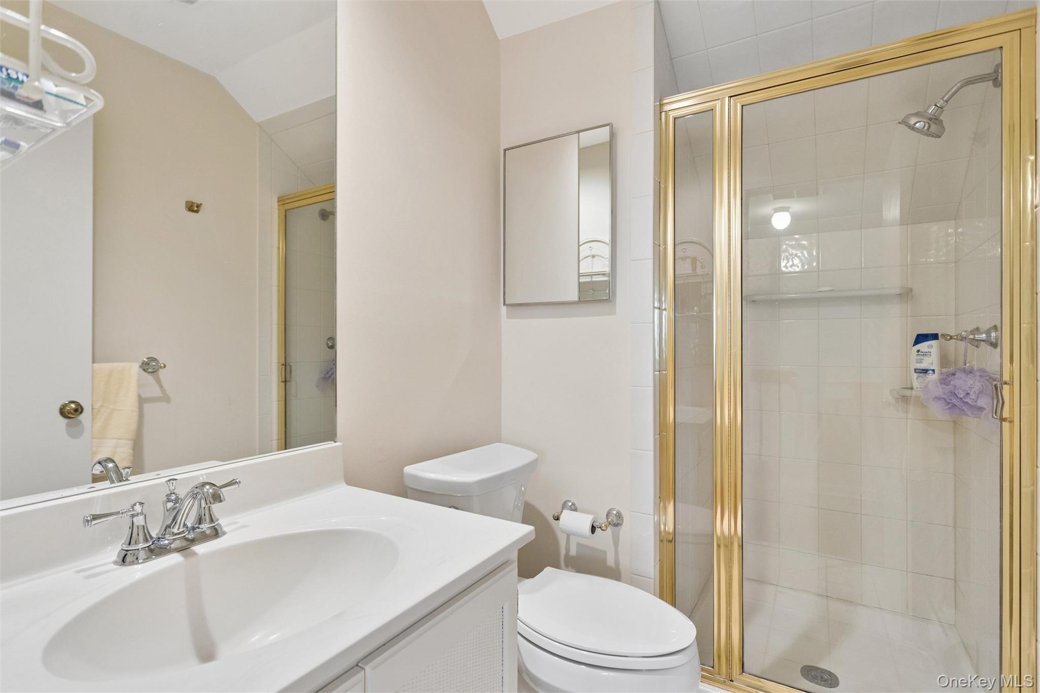 #18 photo, 806 Eagle Bay Drive, Ossining , NY 10562