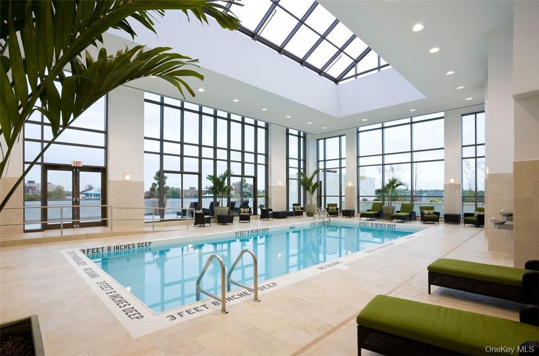 #11 photo, 175 Huguenot Street, New Rochelle , NY 10801