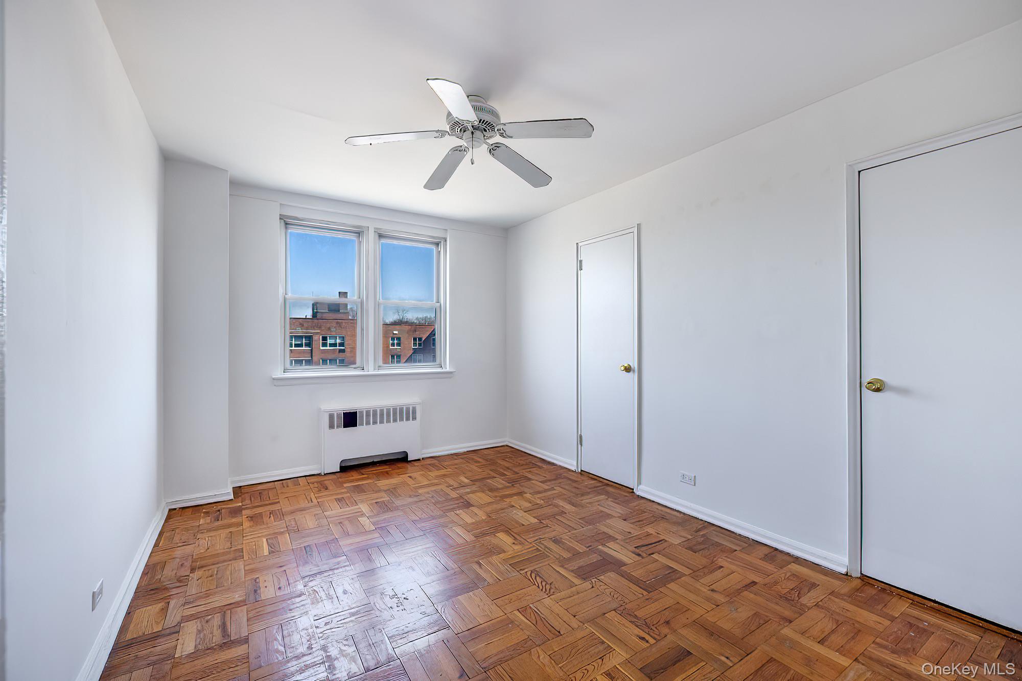 #11 photo, 80 Knolls Crescent, Bronx , NY 10463