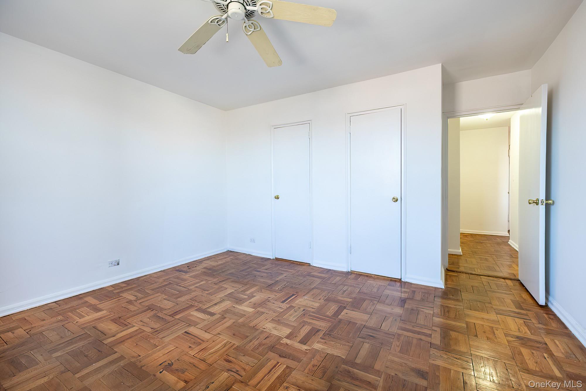 #17 photo, 80 Knolls Crescent, Bronx , NY 10463