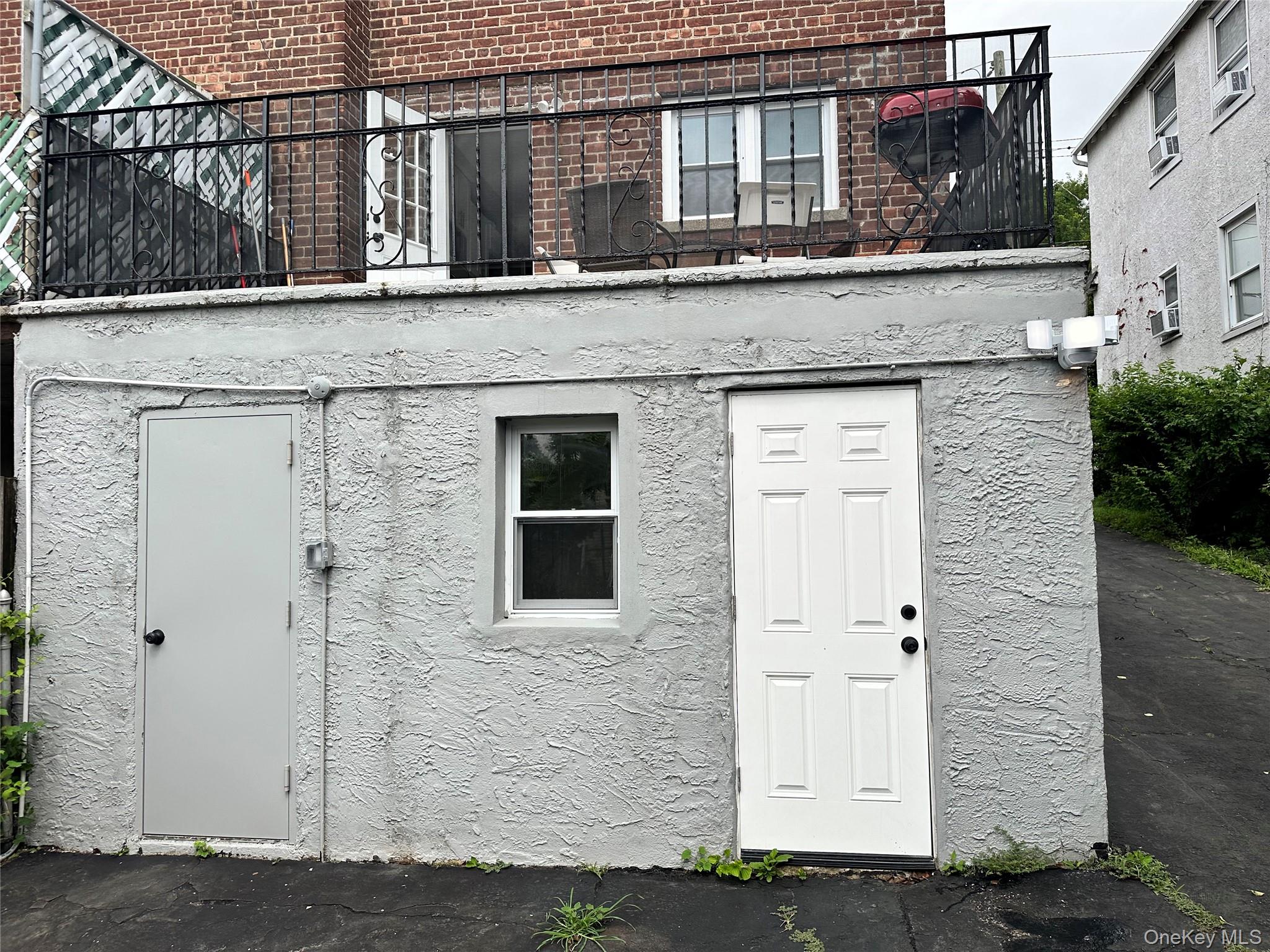 #2 photo, 216 First Street, Yonkers , NY 10704