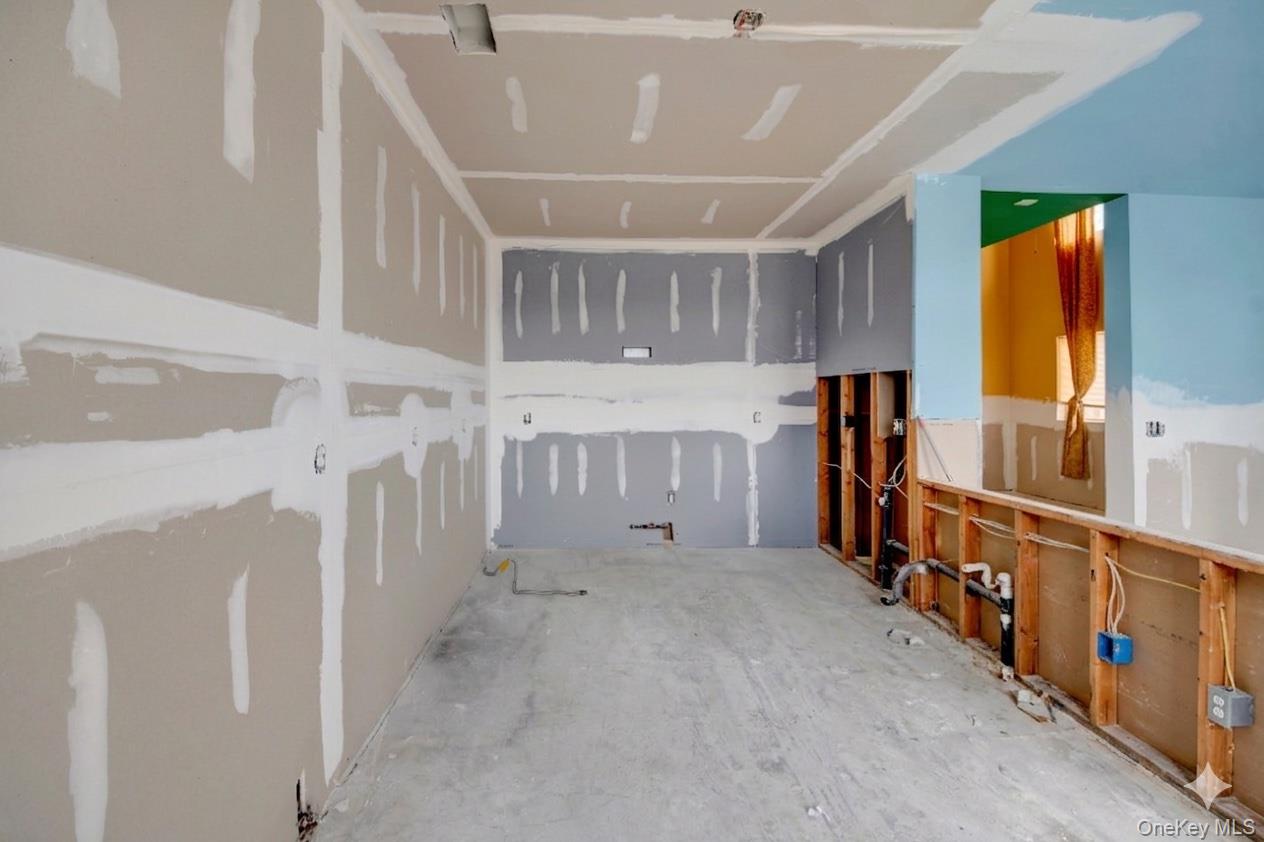 #7 photo, 130 Benefield Boulevard, Peekskill , NY 10566