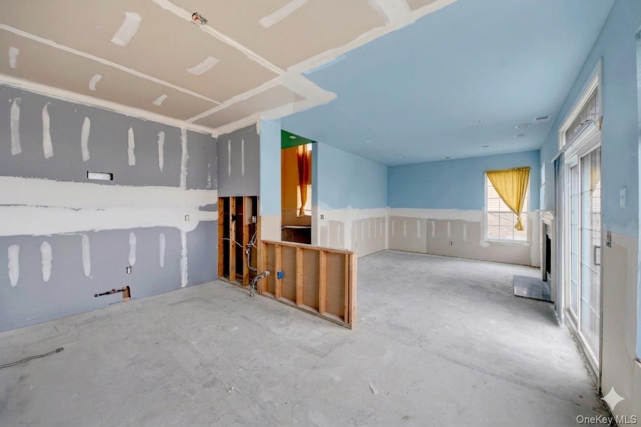 #8 photo, 130 Benefield Boulevard, Peekskill , NY 10566