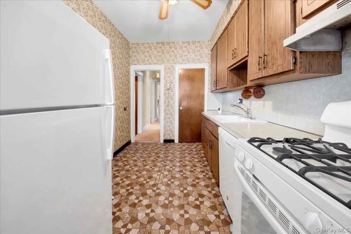 #6 photo, 2028 Haight Avenue, ব্রঙ্কস Bronx , NY 10461