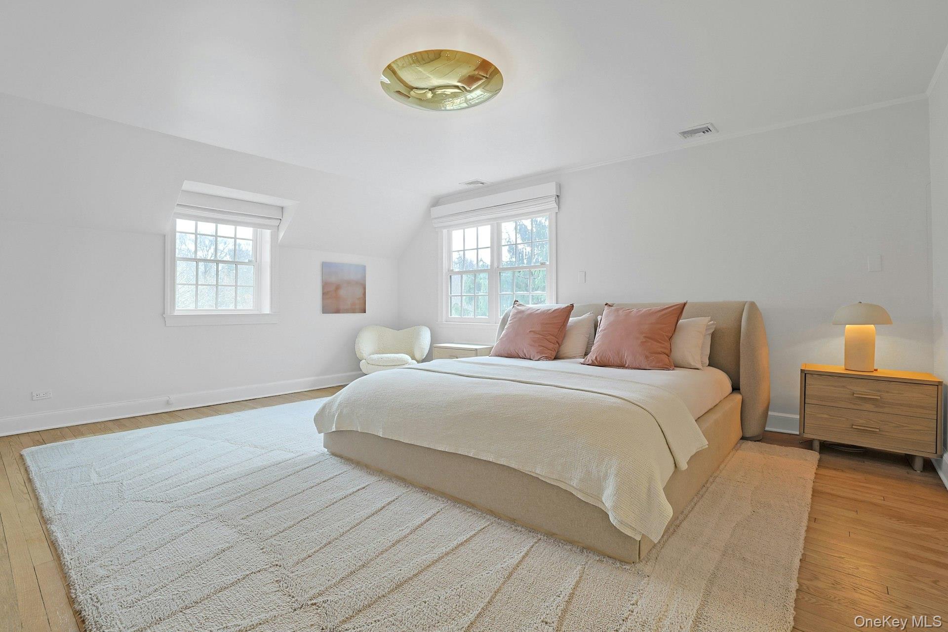 #17 photo, 21 Tisdale Road, Scarsdale , NY 10583