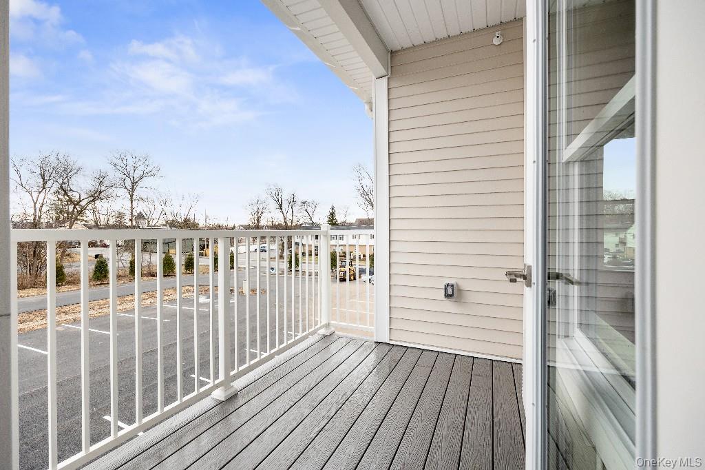 #15 photo, 306 Bluestone Court, Maybrook , NY 12543