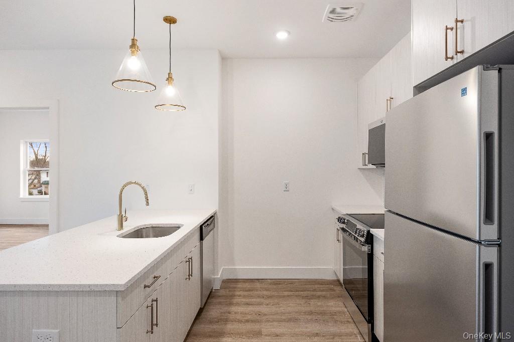 #9 photo, 306 Bluestone Court, Maybrook , NY 12543