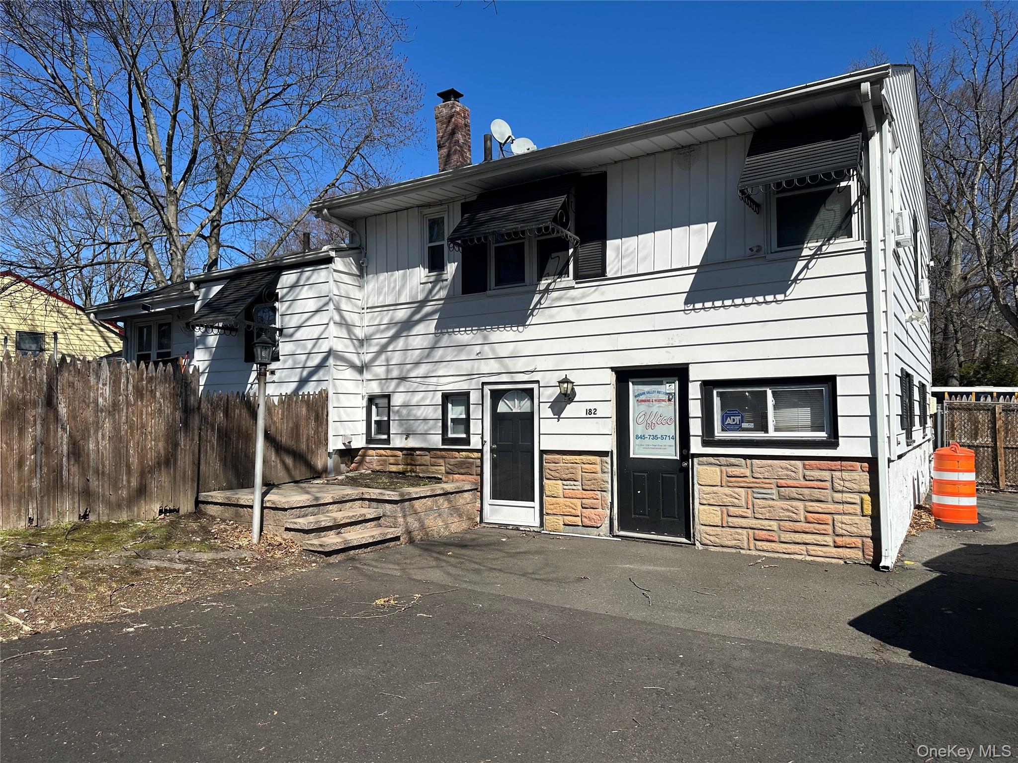 #2 photo, 33 Marion Place, Pearl River , NY 10965